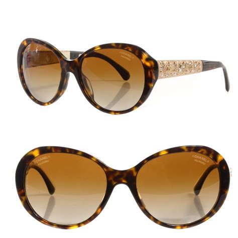 CHANEL Round Acetate Bijoux Exclusive Sunglasses 5290B